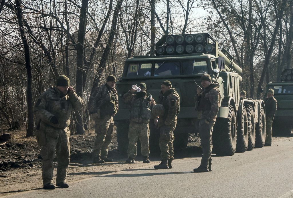 Руските сили обстрелват детски градини и линейки, 6-годишно дете е загинало