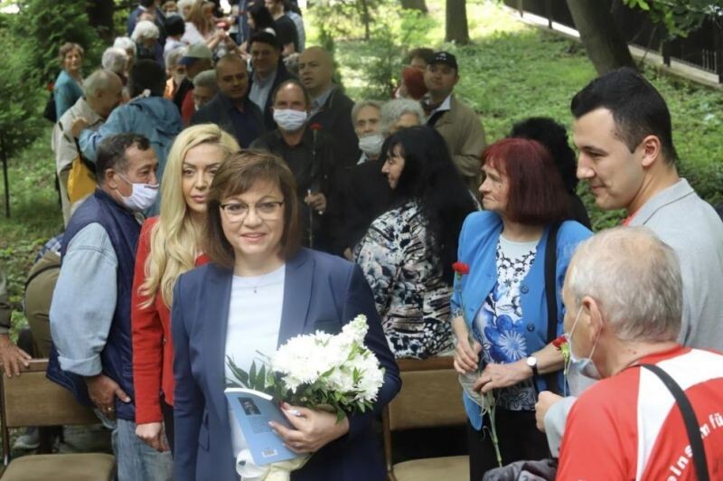 Тръмп може и да си тръгне от Белия дом. Но в България тръмпизмът ще живее дълго