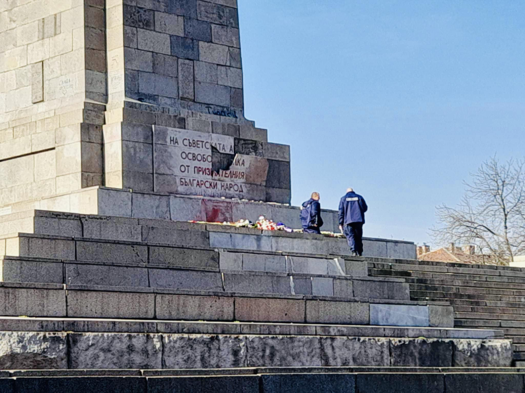 Как знак от Борисов раздвижи въпроса с Паметника на Съветската армия в София