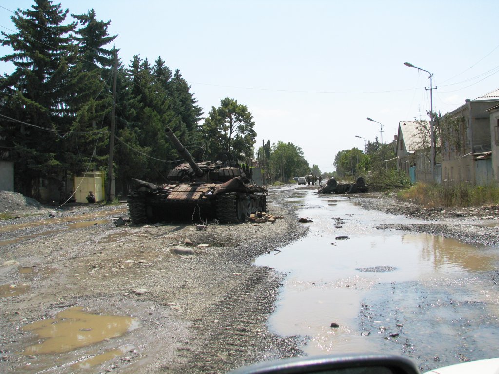 Задължиха Русия да плати обезщетения за стотици милиони след войната в Грузия