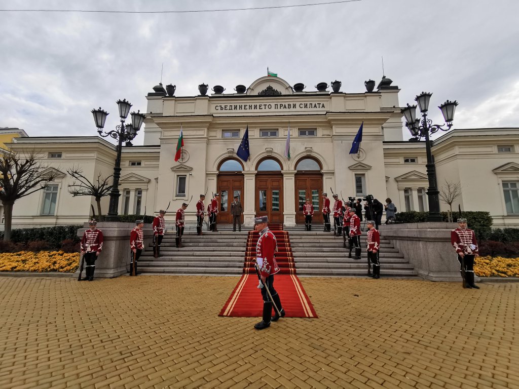 Провал на първия опит за избор на председател на Народното събрание (видео)