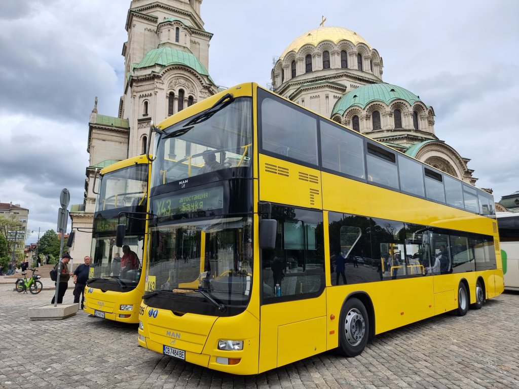 Пускат нова туристическа автобусна линия в София