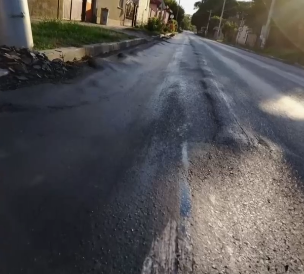 Лош ремонт на път изкара жители на Искър на протест (видео)